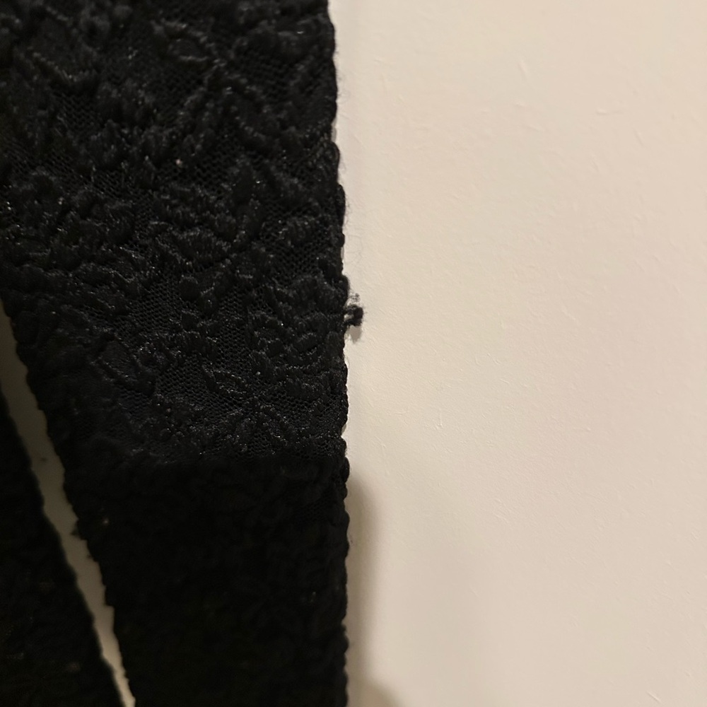 Pinkyotto: Black Lace Long Sleeve Top - Picture 3 of 3